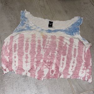 Red and blue tie die tank top!